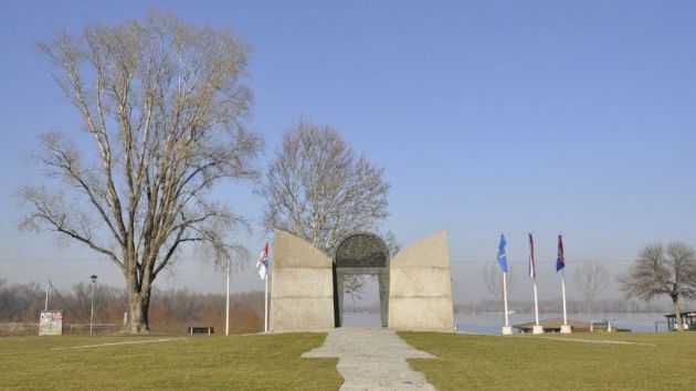 Spomenik i spomen park braniocima Beograda iz 1915 godine